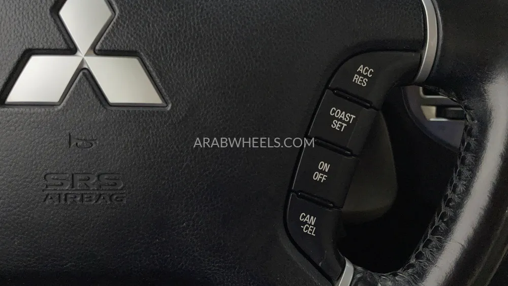 Mitsubishi Pajero 2017 for Sale in Dubai Image-20