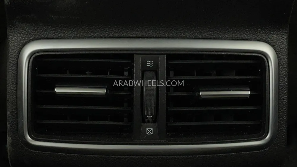 Renault Megane 2023 for Sale in Dubai Image-25