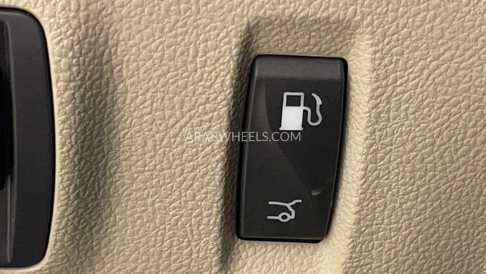 Renault Megane 2023 for Sale in Dubai Image-43