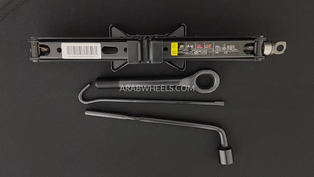 جيلي كولراي 2024 for Sale in دبي Image-34