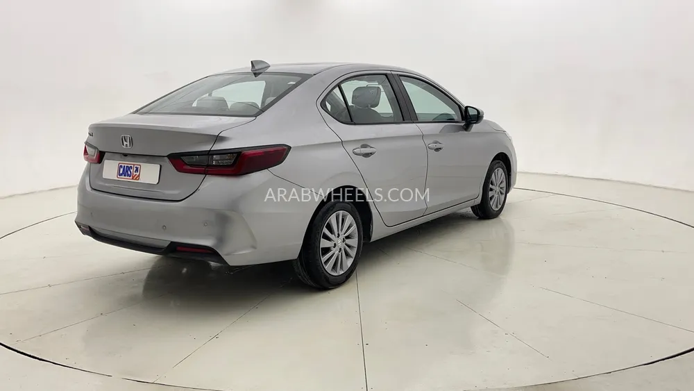 Honda City 2024 for Sale in Dubai Image-3