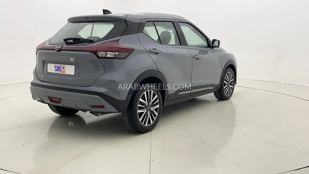 Nissan Kicks 2023 for Sale in Dubai Image-3