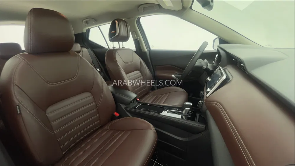 Nissan Kicks 2023 for Sale in Dubai Image-26