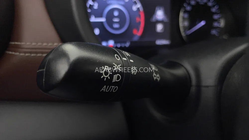 Nissan Kicks 2023 for Sale in Dubai Image-37