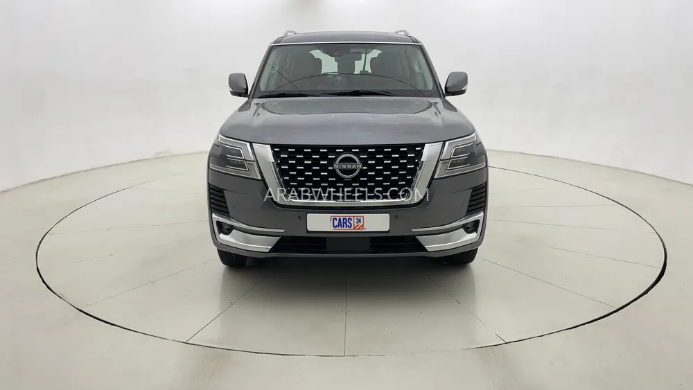 Nissan Patrol 2023 for Sale in Dubai Image-8