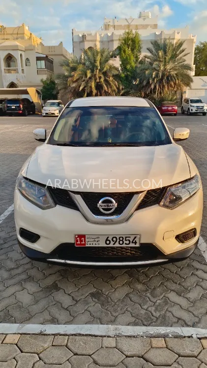 نيسان إكس تريل 2016 for Sale in أبو ظبي Image-13