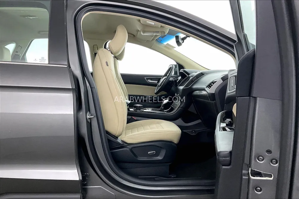 فورد إيدج 2017 for Sale in الشارقة Image-12