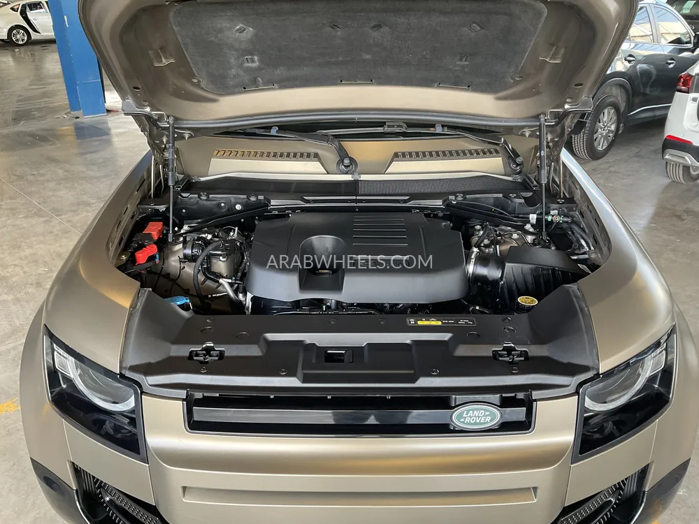 Land Rover Defender 2023 for Sale in Sharjah Image-22