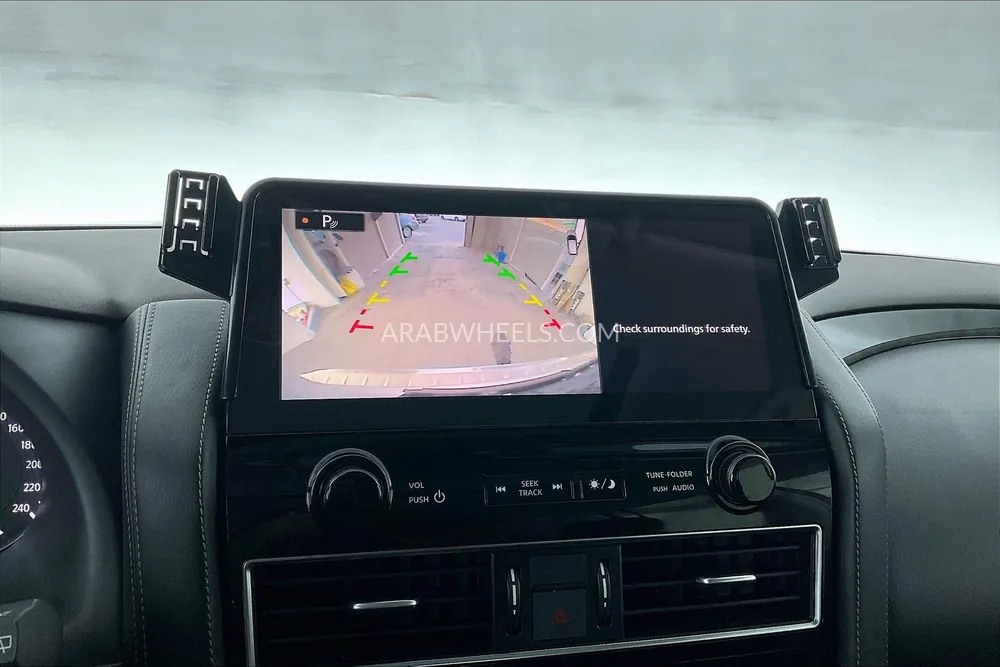 نيسان باترول 2024 for Sale in دبي Image-17