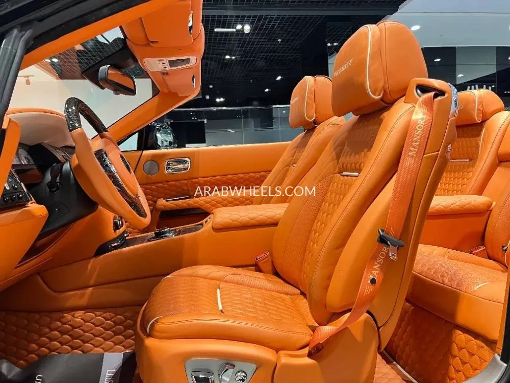 Rolls Royce Wraith 2017 for Sale in Dubai Image-8