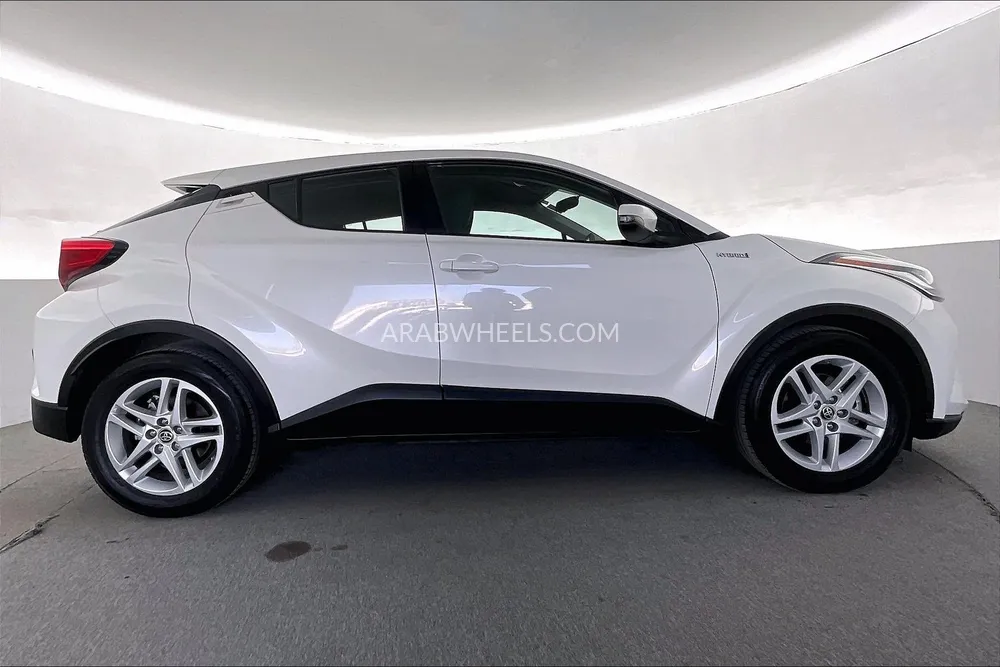 Toyota C-HR 2021 for Sale in Dubai Image-8