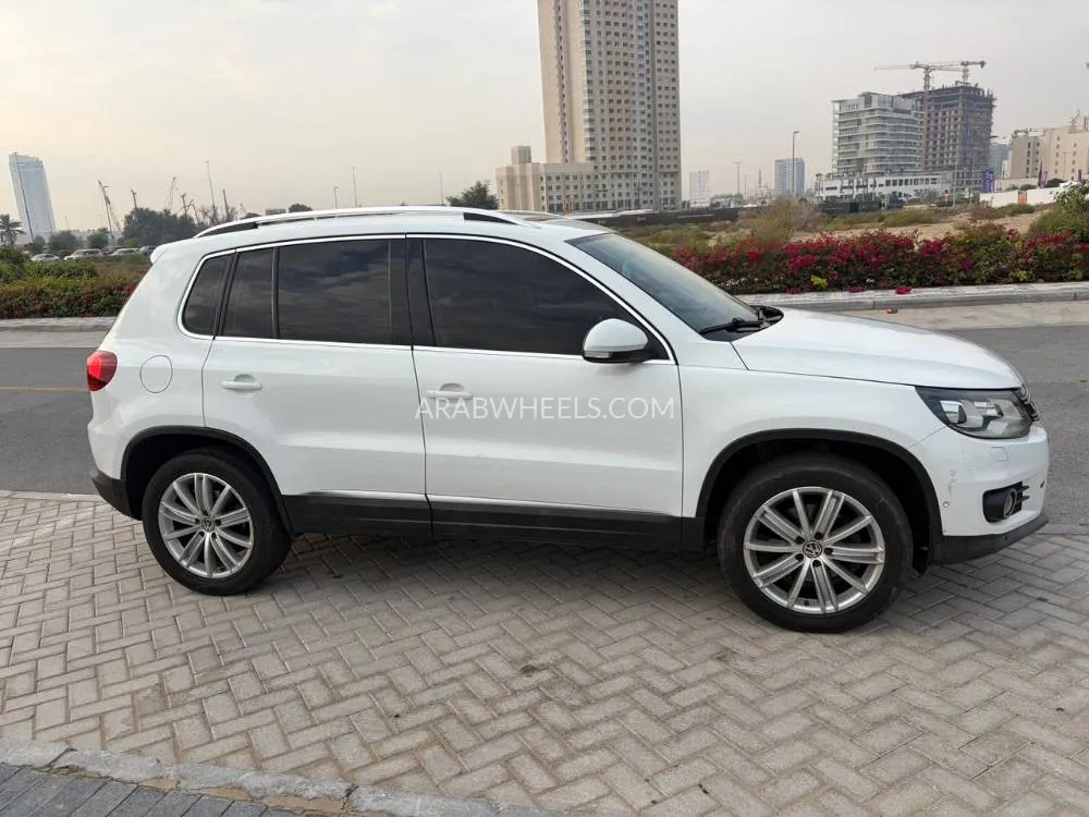 Volkswagen Tiguan 2015 for Sale in Dubai Image-3