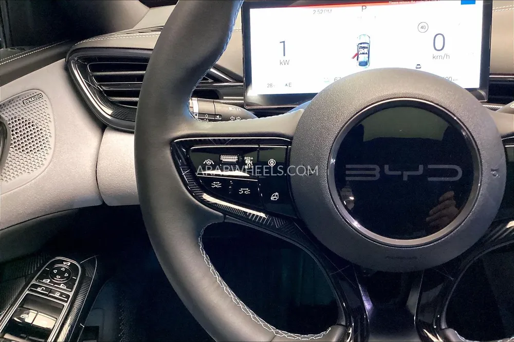 BYD Seal 2025 for Sale in Sharjah Image-24