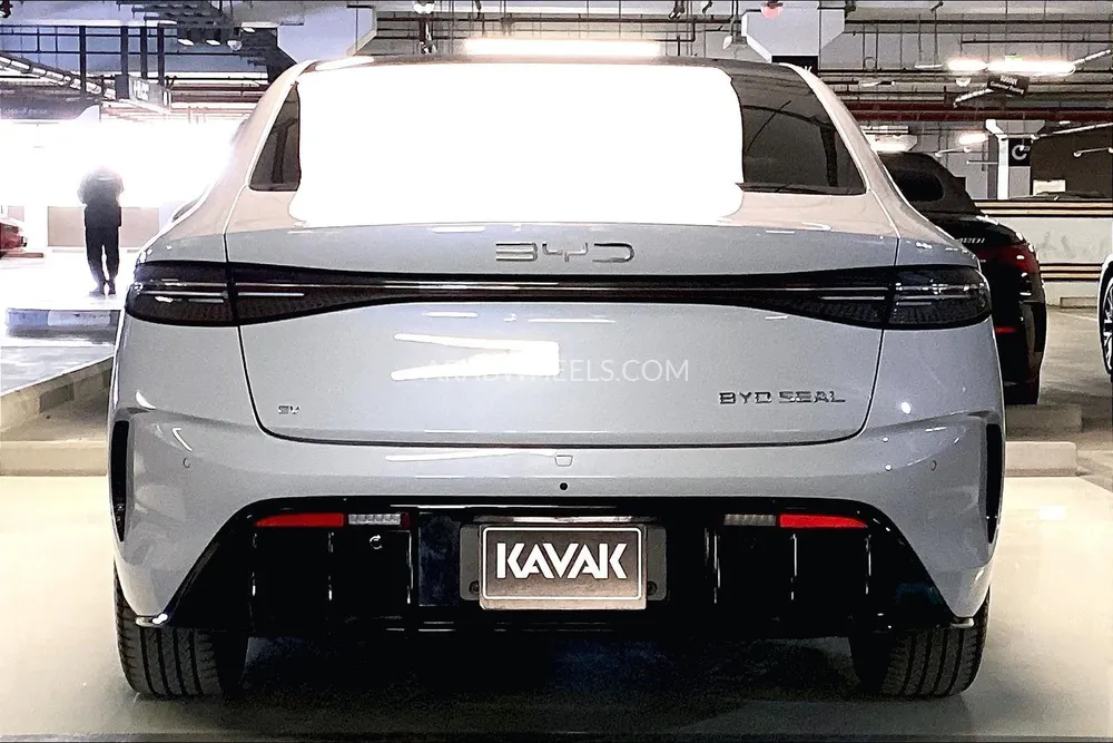 BYD Seal 2026 for Sale in Sharjah Image-5