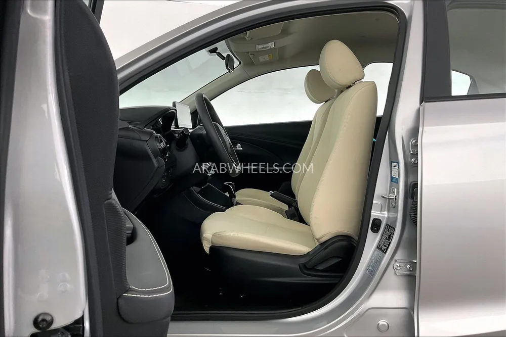 Changan Alsvin 2024 for Sale in Sharjah Image-23