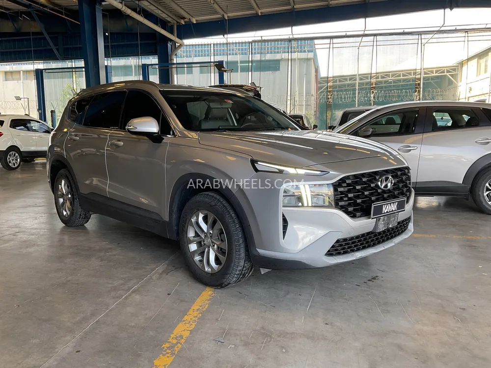 Hyundai Santa Fe 2021 for Sale in Sharjah Image-3
