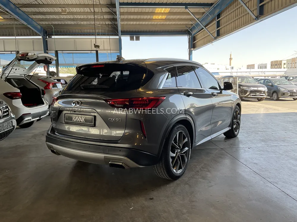 إنفينيتي QX50 2021 for Sale in الشارقة Image-4