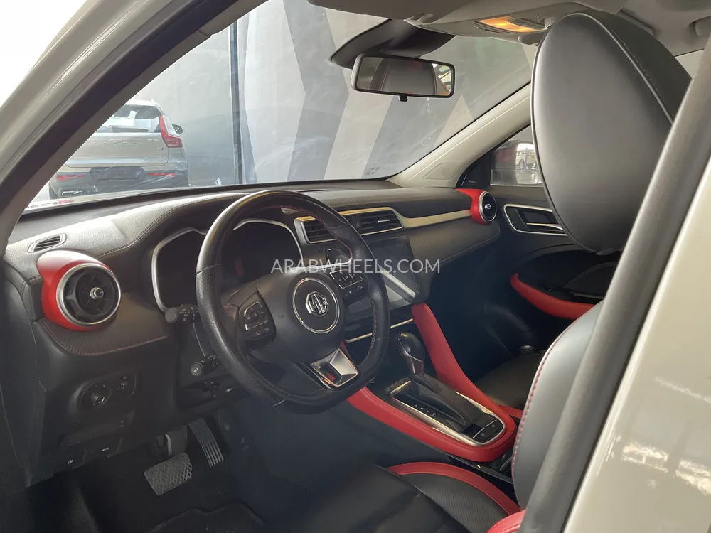 MG ZS 2023 for Sale in Sharjah Image-7
