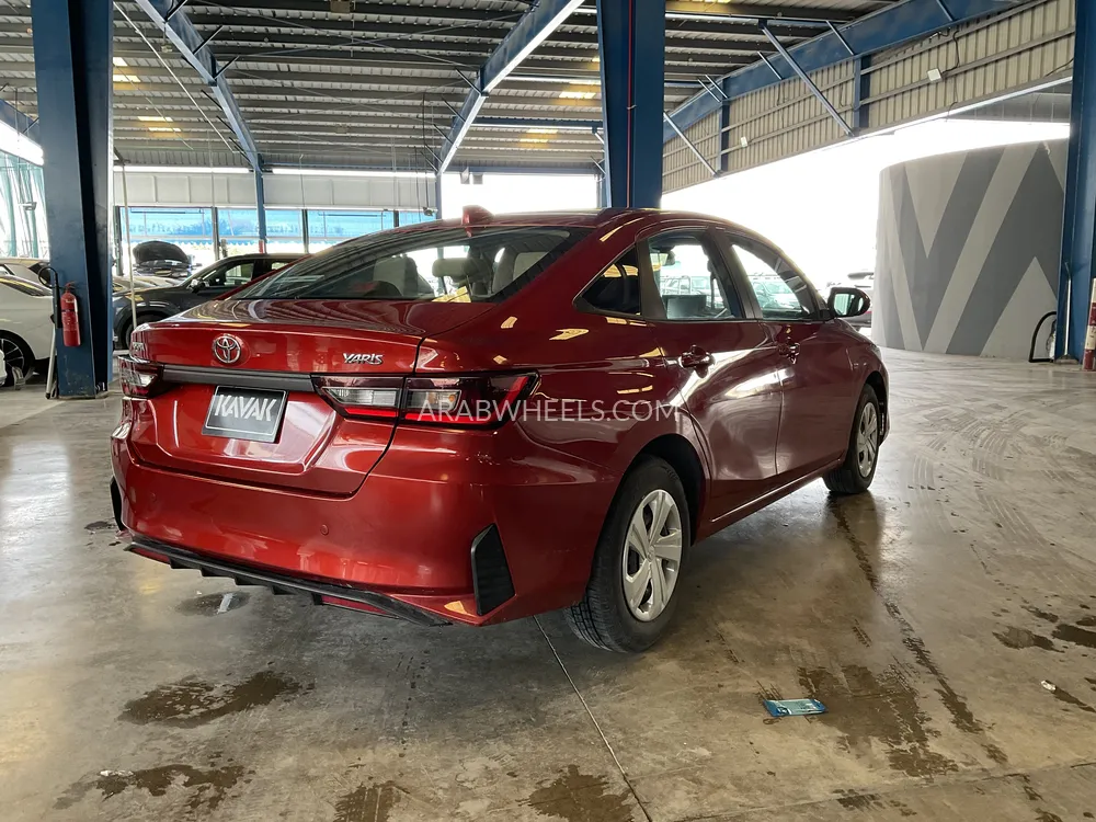 Toyota Yaris 2023 for Sale in Dubai Image-4