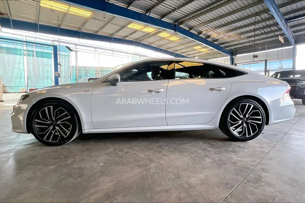 Audi A7 2024 for Sale in Dubai Image-7