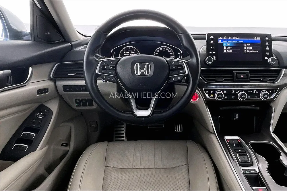 Honda Accord 2018 for Sale in Sharjah Image-16