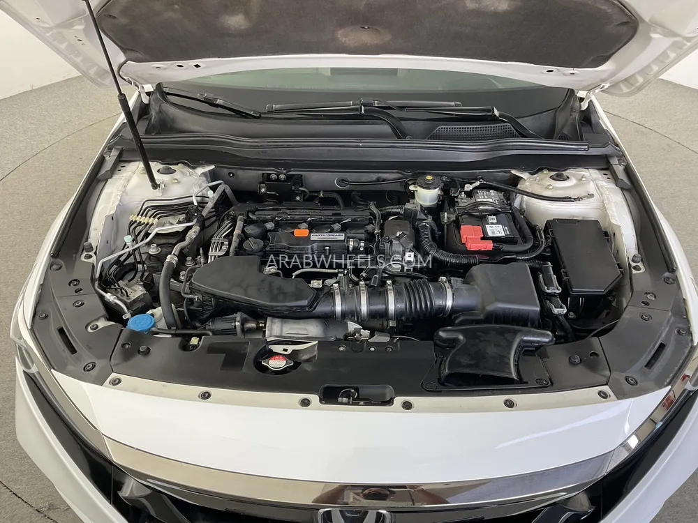 Honda Accord 2018 for Sale in Sharjah Image-22