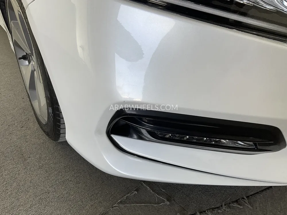 Honda Accord 2018 for Sale in Sharjah Image-32