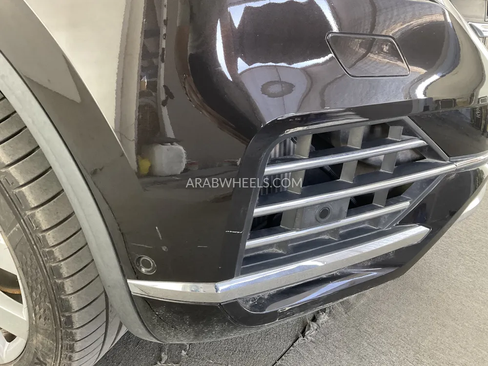 Volkswagen Touareg 2019 for Sale in Sharjah Image-35