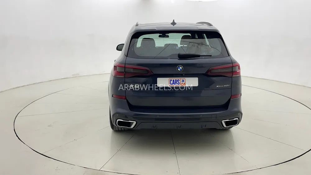 BMW X5 2022 for Sale in Dubai Image-4