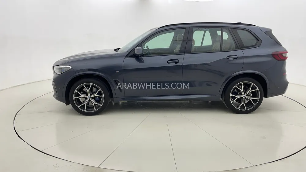 BMW X5 2022 for Sale in Dubai Image-6
