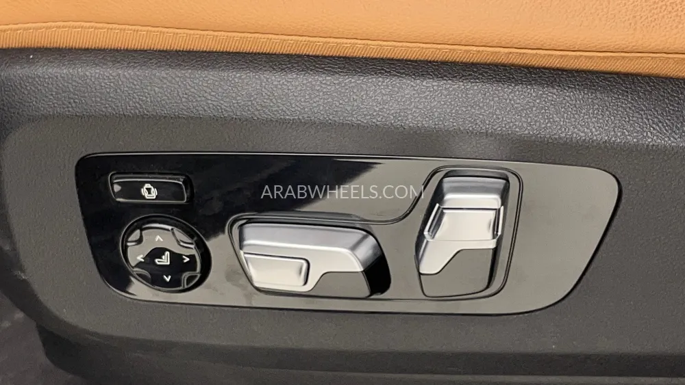 BMW X5 2022 for Sale in Dubai Image-24