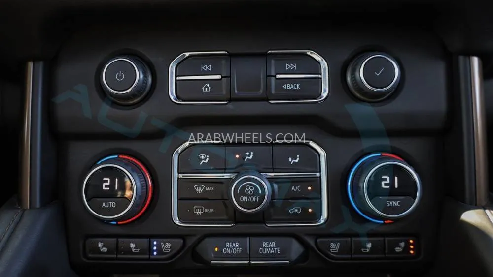 Chevrolet Tahoe 2023 for Sale in Dubai Image-20