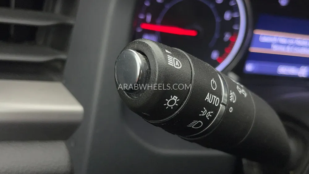 GMC Acadia 2023 for Sale in Dubai Image-38