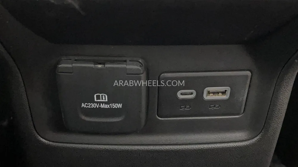 GMC Acadia 2023 for Sale in Dubai Image-55