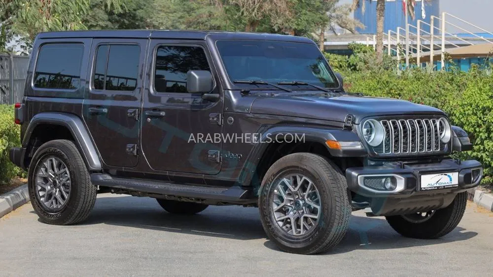 Jeep Wrangler 2025 for Sale in Dubai Image-4