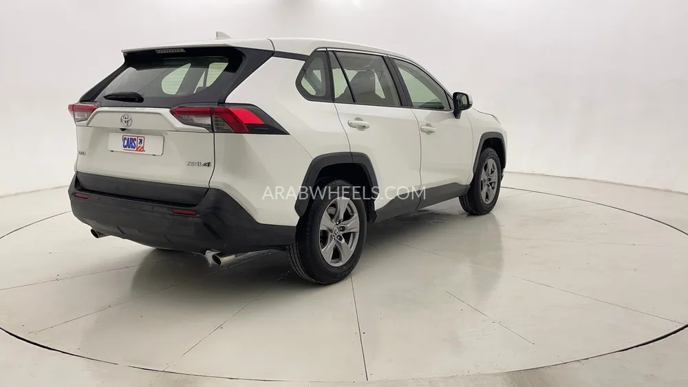 Toyota Rav4 2022 for Sale in Dubai Image-3