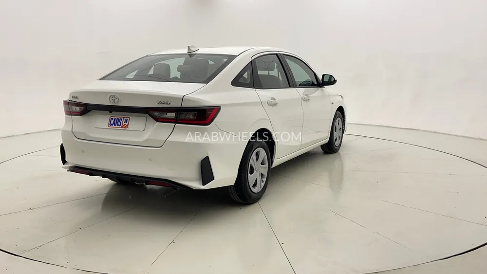 Toyota Yaris 2023 for Sale in Dubai Image-3