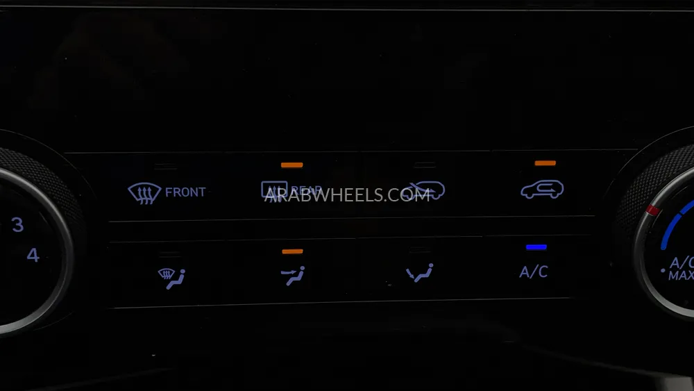 هيونداي توسان 2023 for Sale in دبي Image-40