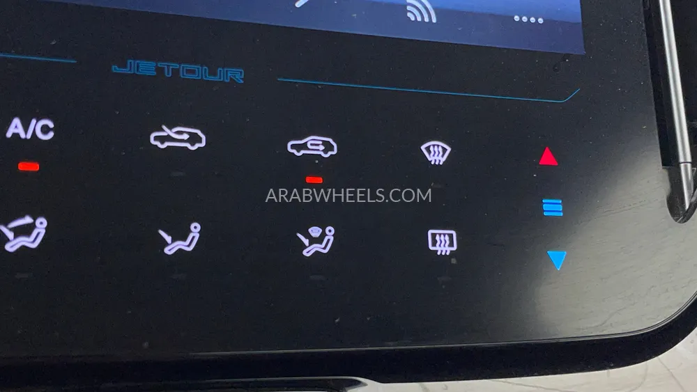 جاكوار X70 2023 for Sale in دبي Image-44