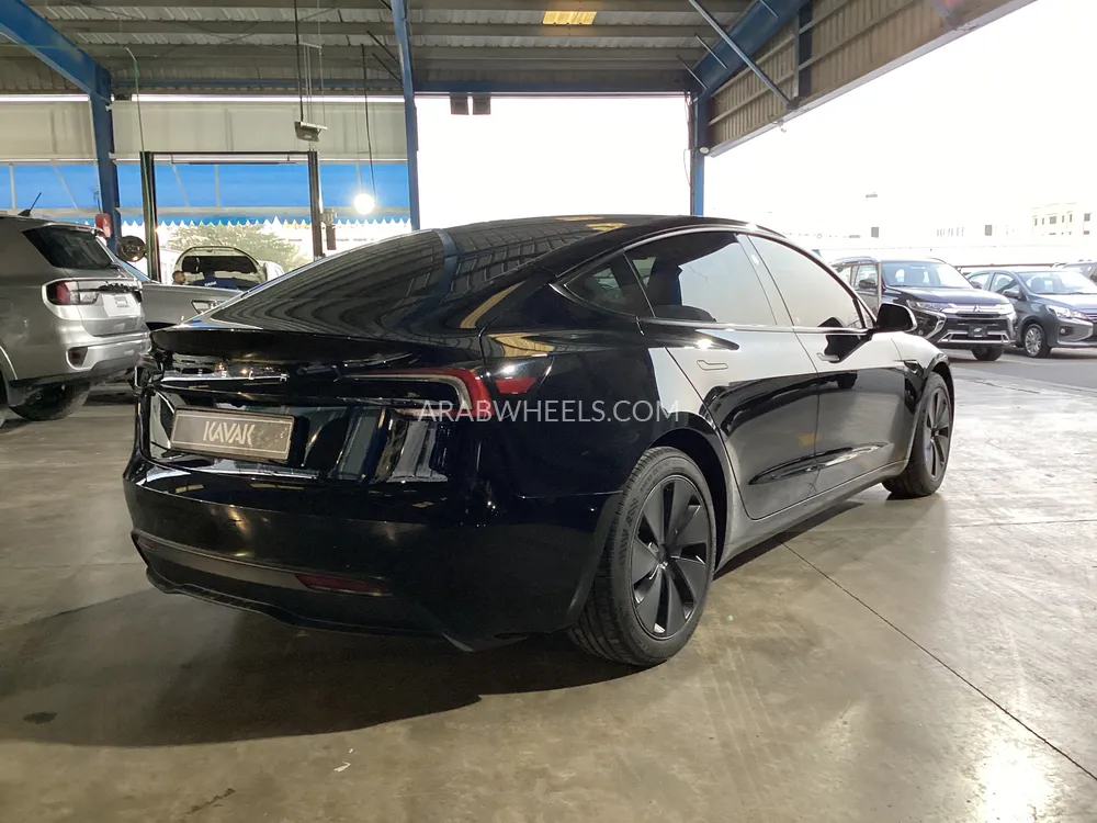Tesla Model 3 2024 for Sale in Sharjah Image-4