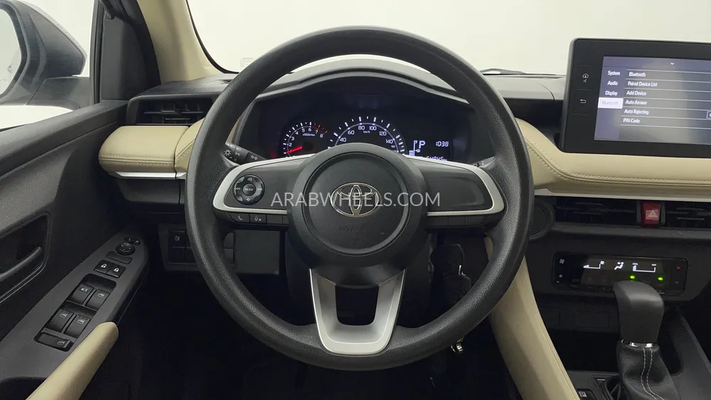 Toyota Yaris 2023 for Sale in Dubai Image-16