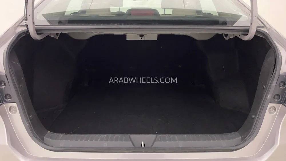 Toyota Yaris 2023 for Sale in Dubai Image-24