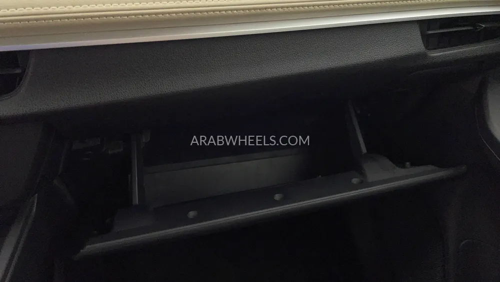 Toyota Yaris 2023 for Sale in Dubai Image-28