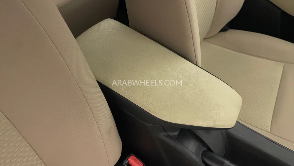 Toyota Yaris 2023 for Sale in Dubai Image-32