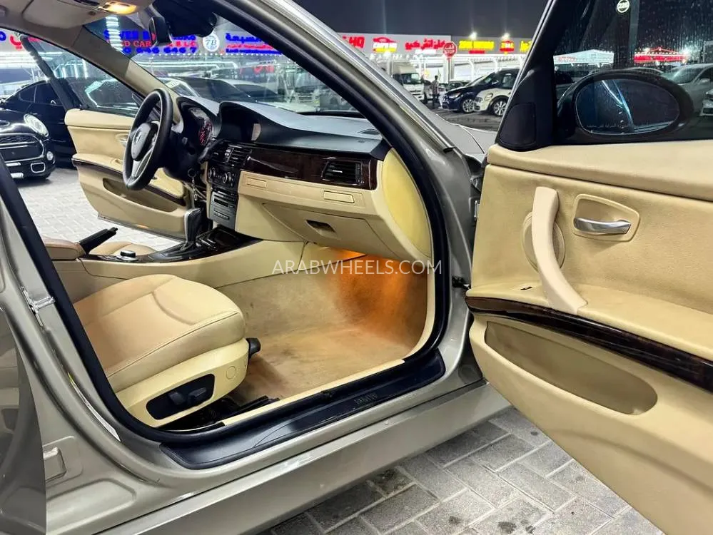 BMW 3 series 2008 for Sale in Ajman Image-11
