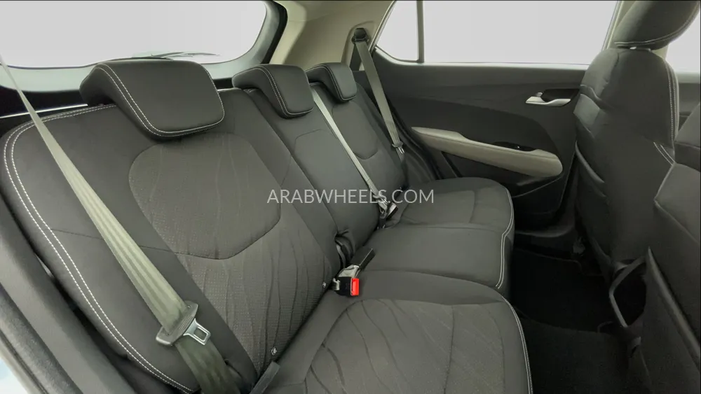Chevrolet Groove 2023 for Sale in Dubai Image-24