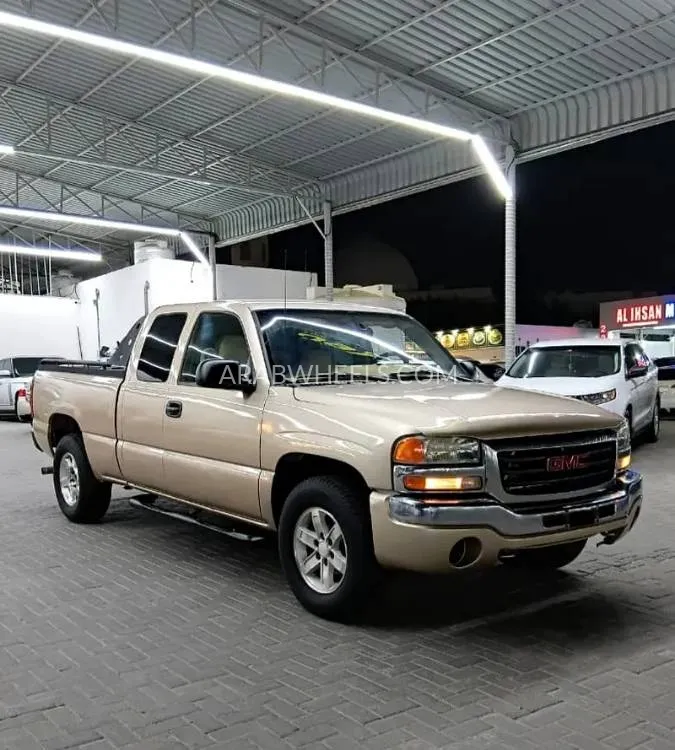 GMC Sierra 2004 for Sale in Ajman Image-3