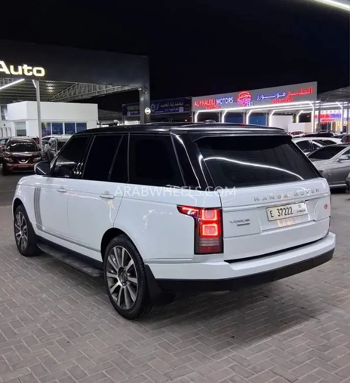 Land Rover Range Rover 2015 for Sale in Ajman Image-7