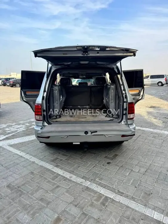 Lexus LX 2007 for Sale in Ajman Image-9