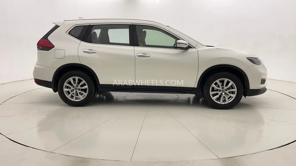 Nissan X-Trail 2020 for Sale in Dubai Image-2